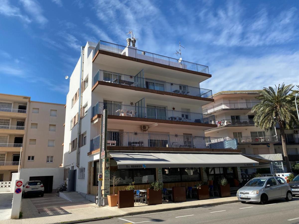 Apartamentos Aquarium. 150 Metros Playa. Roses Extérieur photo